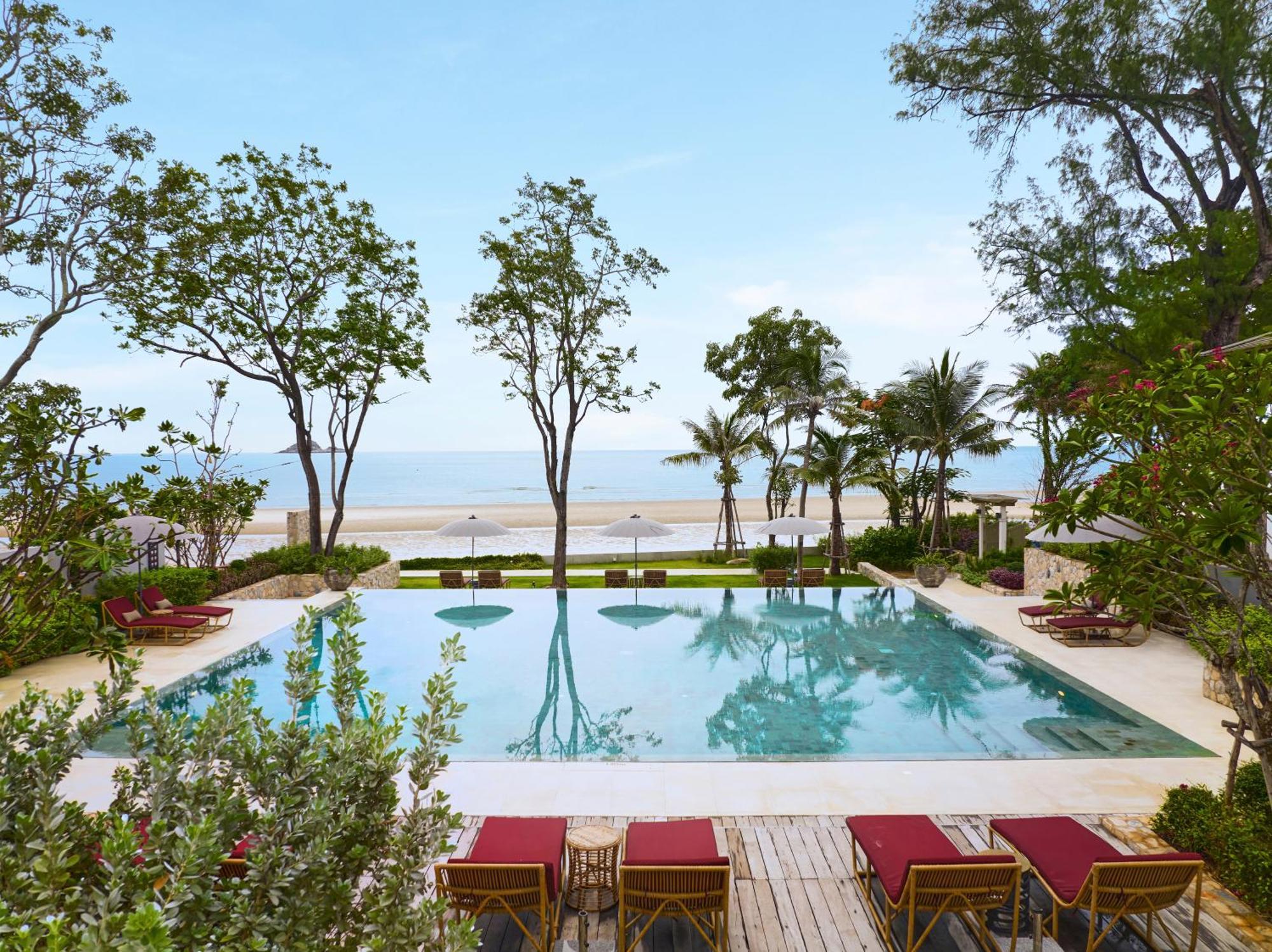 Charras Bhawan Hotel And Residences Hua Hin Dış mekan fotoğraf